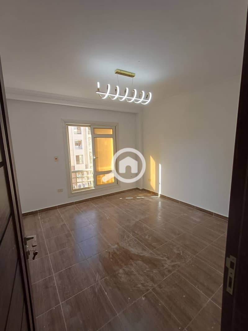 13 WhatsApp Image 2025-11-05 at 14.32. 38 (1). jpeg