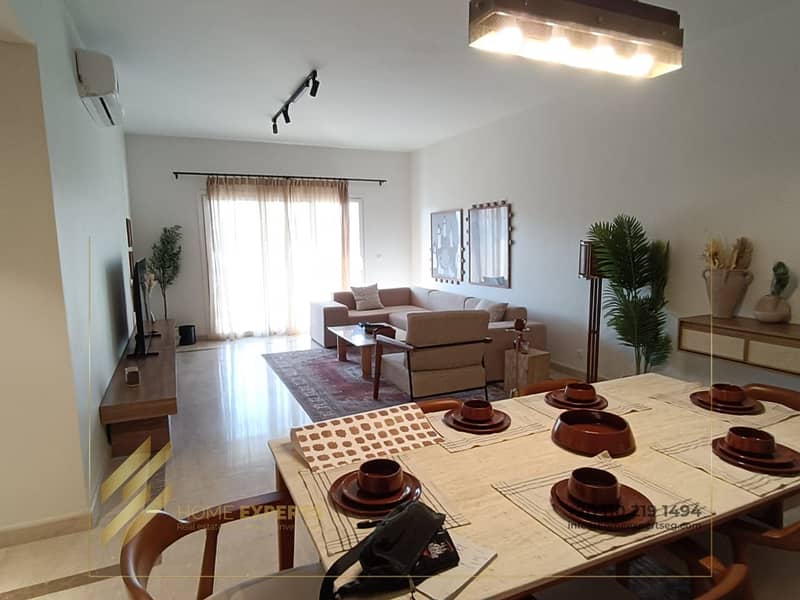 4 7d5551ab-bb8d-4fa6-9f75-88350c368cde. jpg