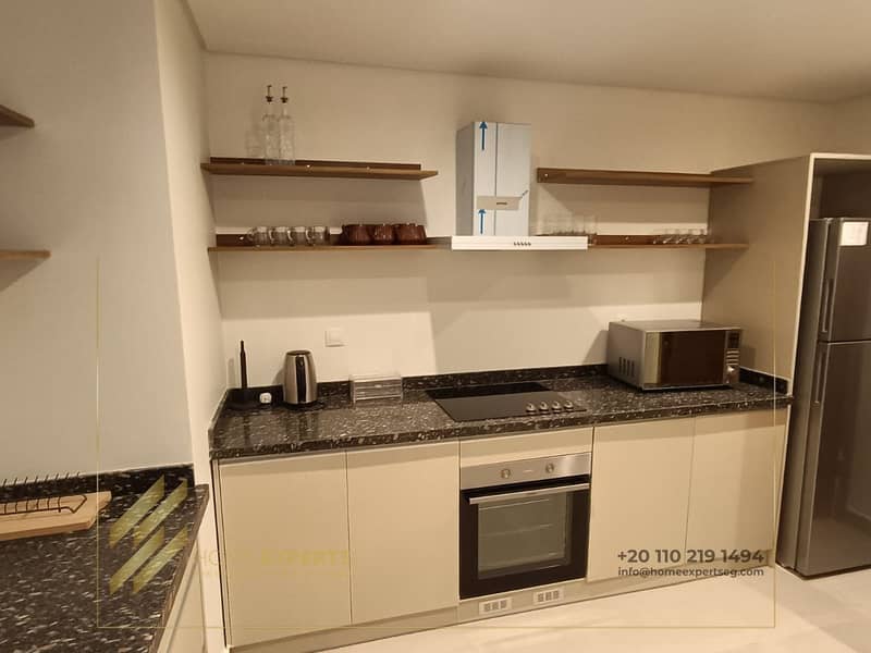 9 708ffc2a-84f2-486d-82c6-f0d4bb209132. jpg