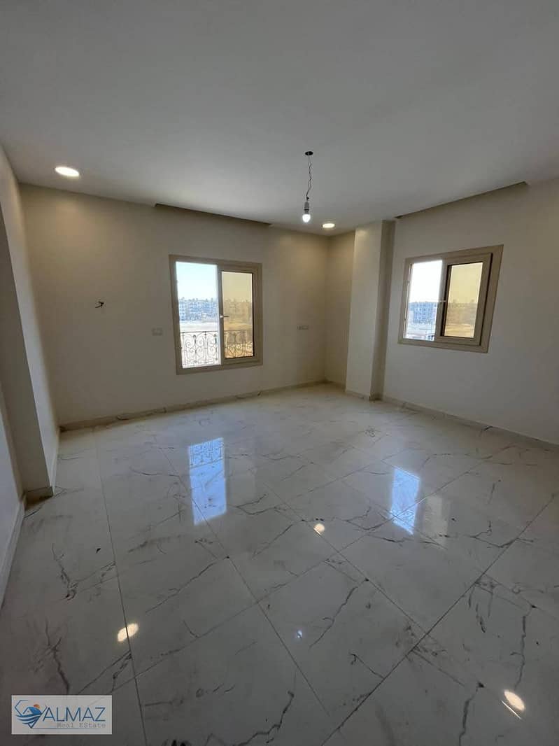 2 WhatsApp Image 2025-11-05 at 4.04. 41 PM (1). jpeg