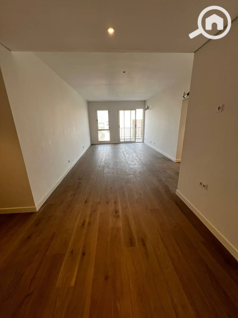 2 899cd262-f645-4956-be5f-a8e000d8191a. jpeg