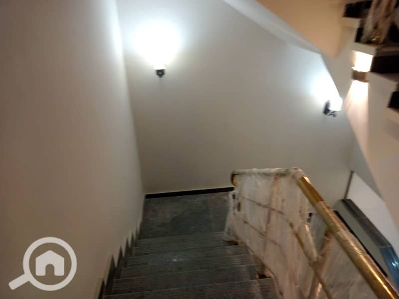 7 f793cd49-b845-4202-9163-41ce7df5ce2a. jpeg