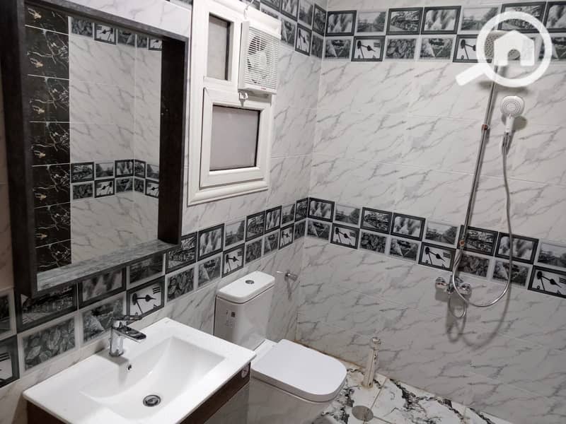 10 27eab52f-2a04-4cd8-8ceb-b959288e3b6b. jpeg