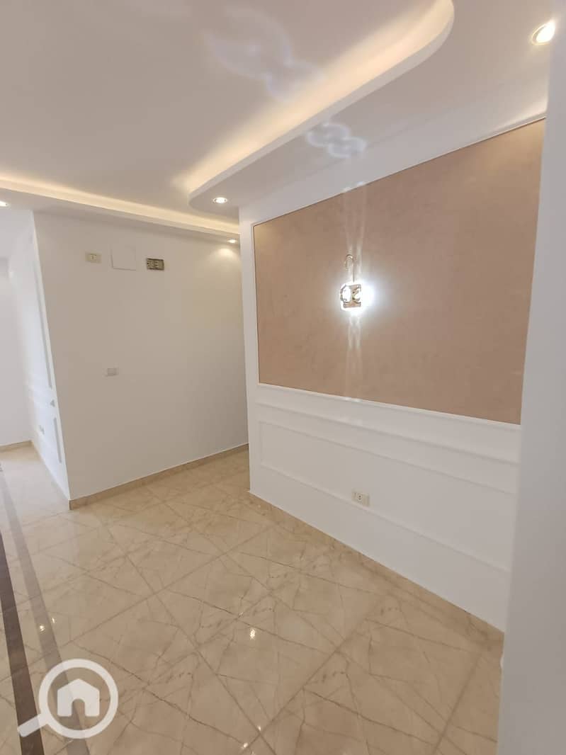 6 WhatsApp Image 2025-11-05 at 14.32. 37 (1). jpeg