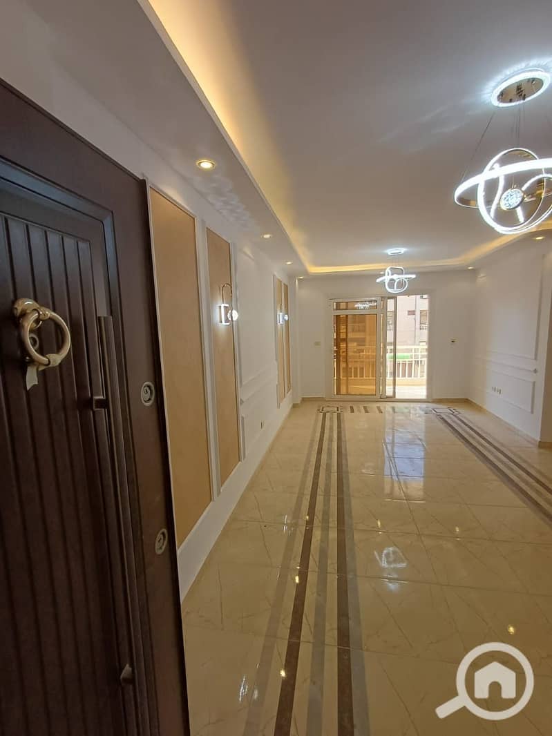 7 WhatsApp Image 2025-11-05 at 14.32. 37 (2). jpeg