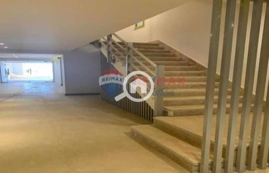 10 WhatsApp Image 2025-10-16 at 11.31. 38 AM. jpeg