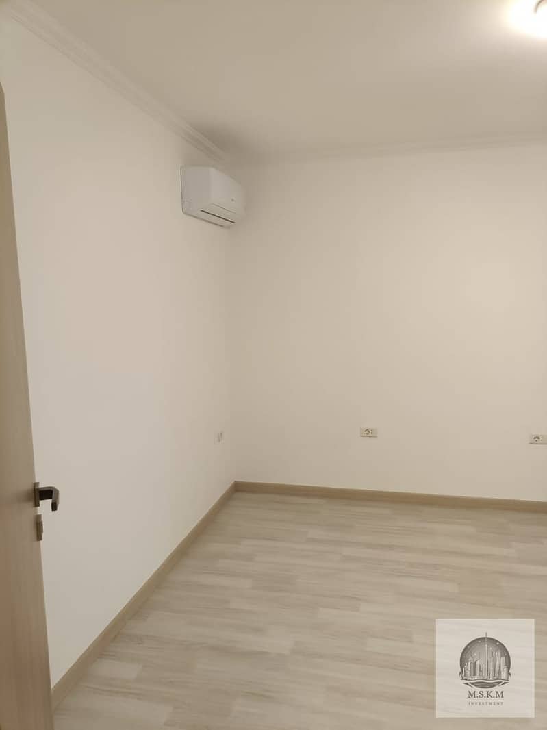 12 WhatsApp Image 2025-10-30 at 6.08. 35 PM. jpeg