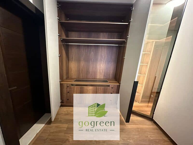 10 01571b23-169c-474b-a853-0e792271a342. jpg