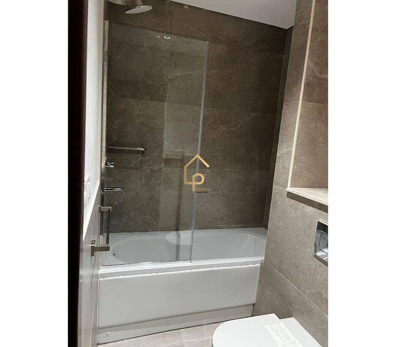 5 WhatsApp Image 2025-11-05 at 1.42. 55 PM (2). jpg