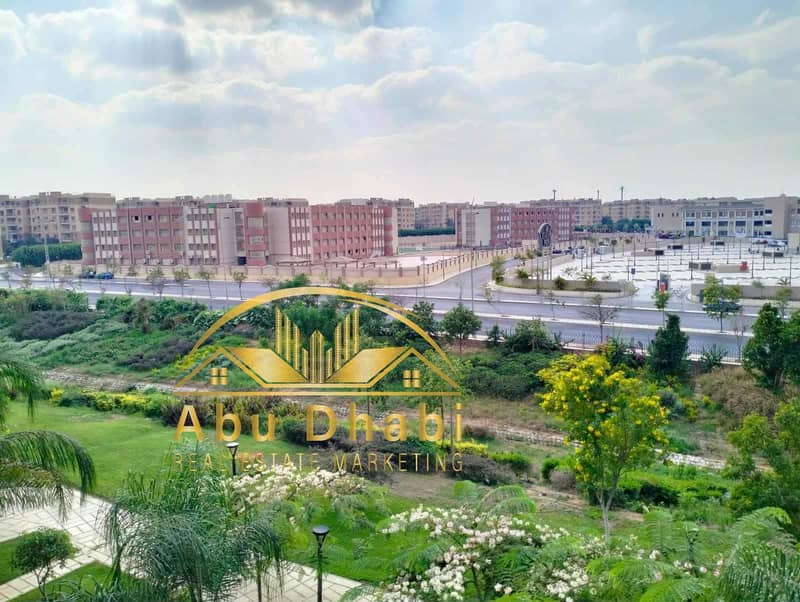 12 aed04845-6841-4df2-b93a-39ea7c68ed75. jpg