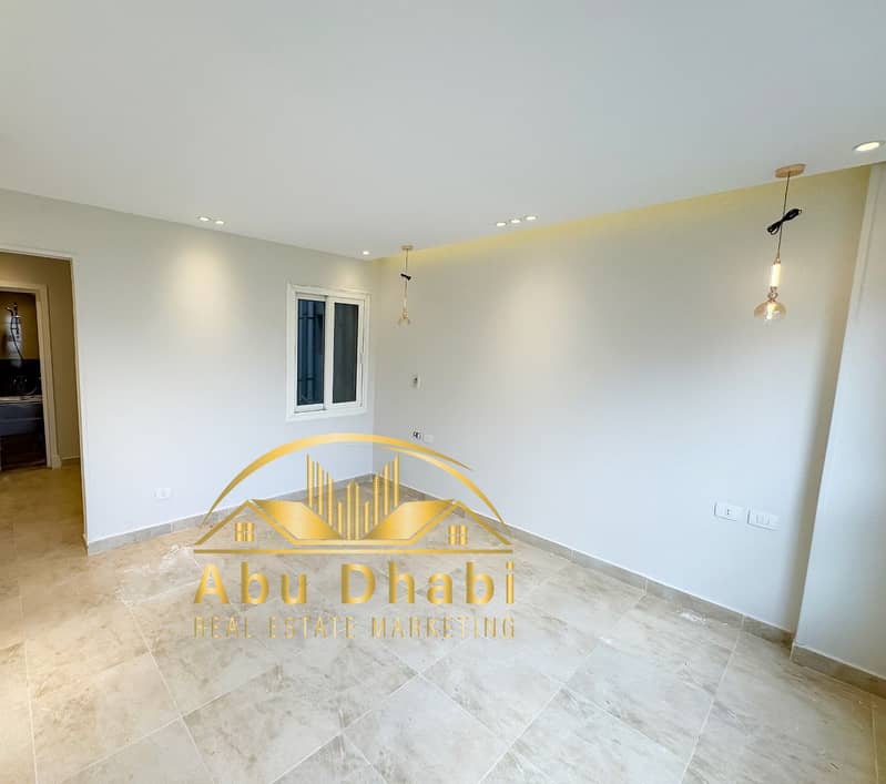 22 de85c55c-1cfe-4feb-bf8d-9bd76bc8207a. jpg