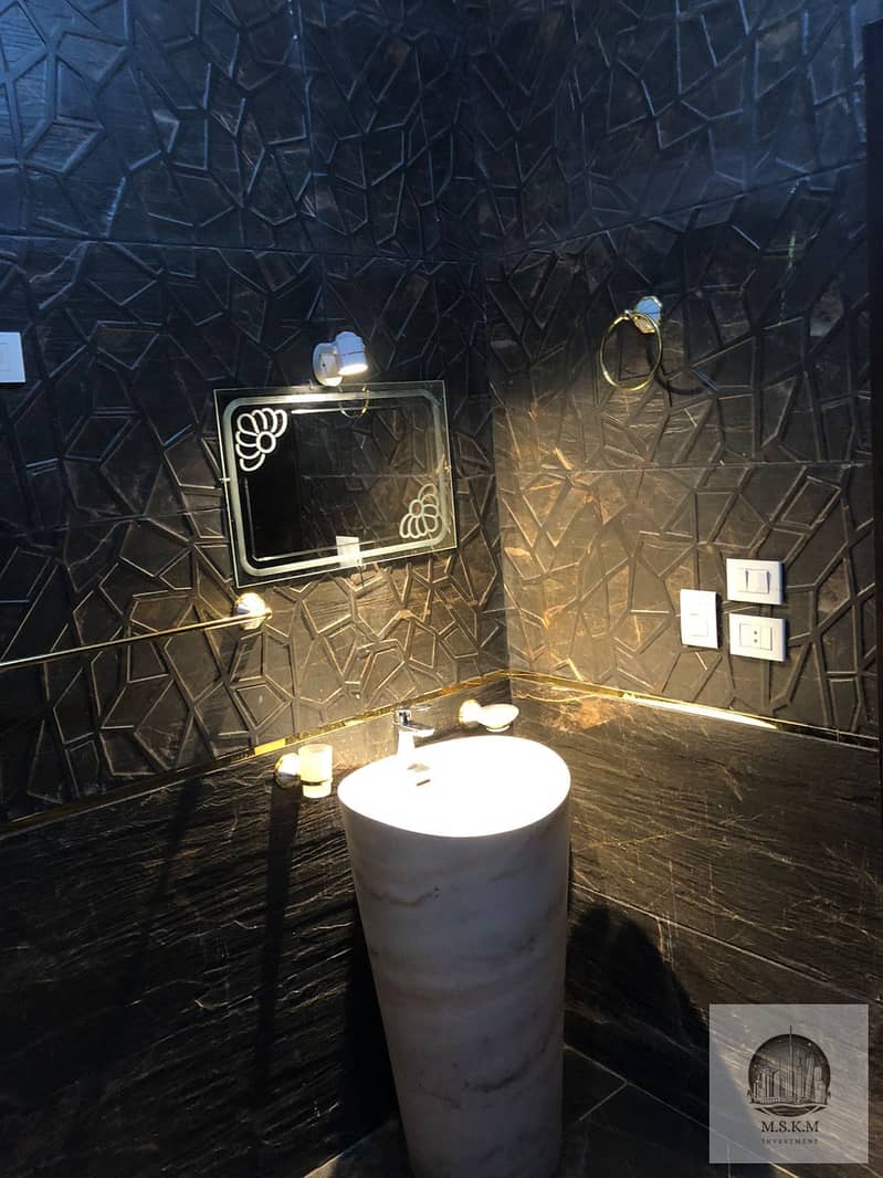 11 WhatsApp Image 2025-11-04 at 5.00. 13 PM (3). jpeg