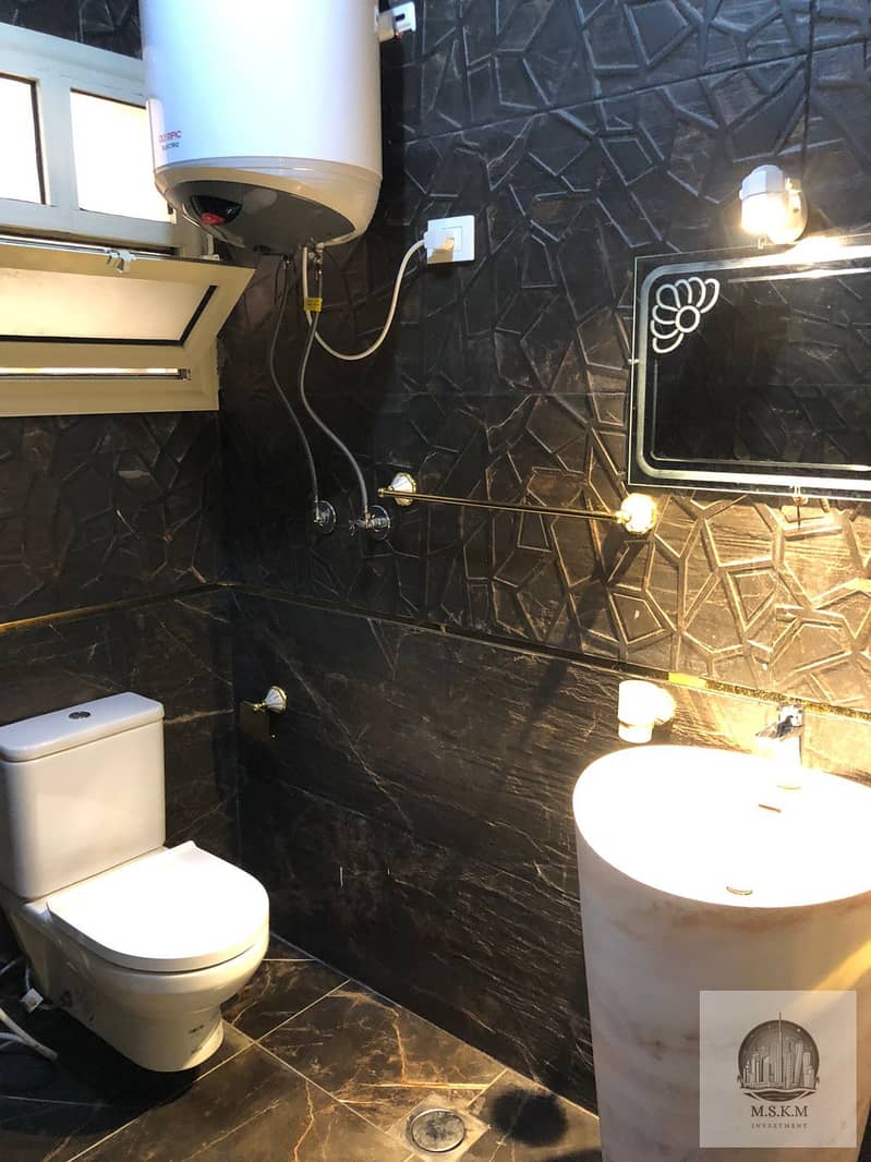 12 WhatsApp Image 2025-11-04 at 5.00. 14 PM. jpeg