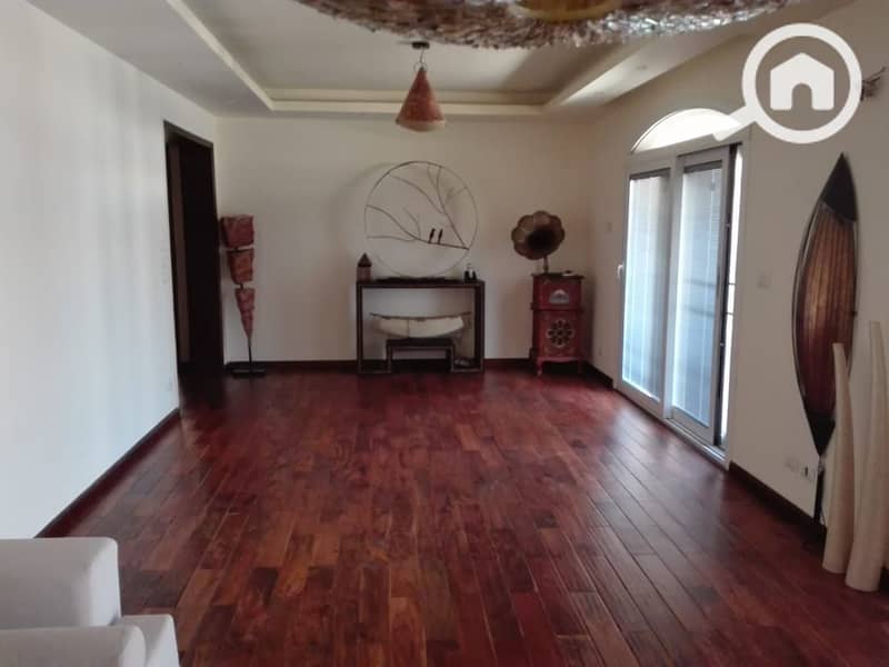 3 8cd5f88c-6c2e-4215-b9ad-f047c827b641. jpg