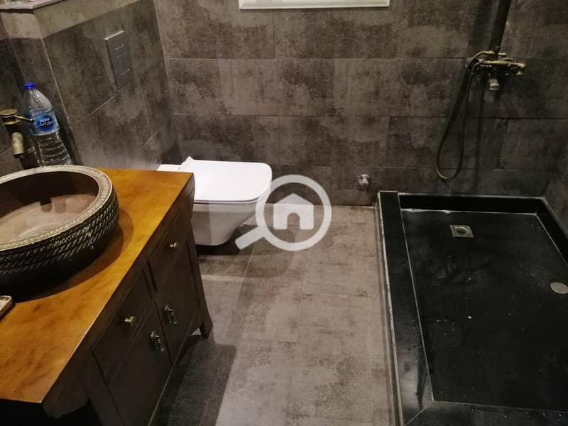 6 b18faa2d-1594-4d8c-81df-f004d8652ce8. jpg