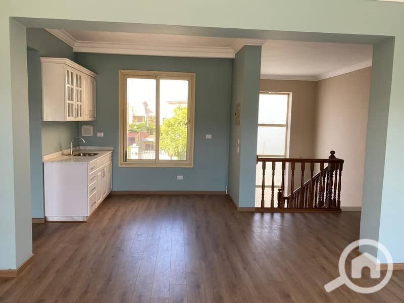 4 WhatsApp Image 2025-11-05 at 11.42. 16 AM. jpeg