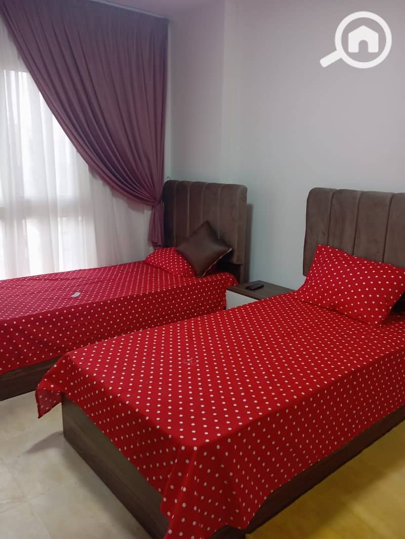 5 a7b63d4f-d454-48ea-82bb-63d0a551c21b. jpg