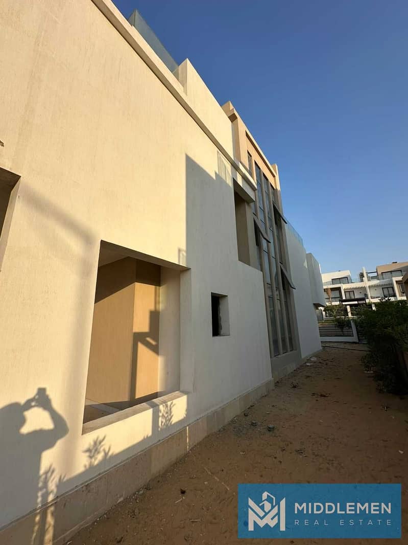 2 FSC9DsWS2fF6pgWNbADzyGdlHZE6AcPddrjNzSjU. jpg