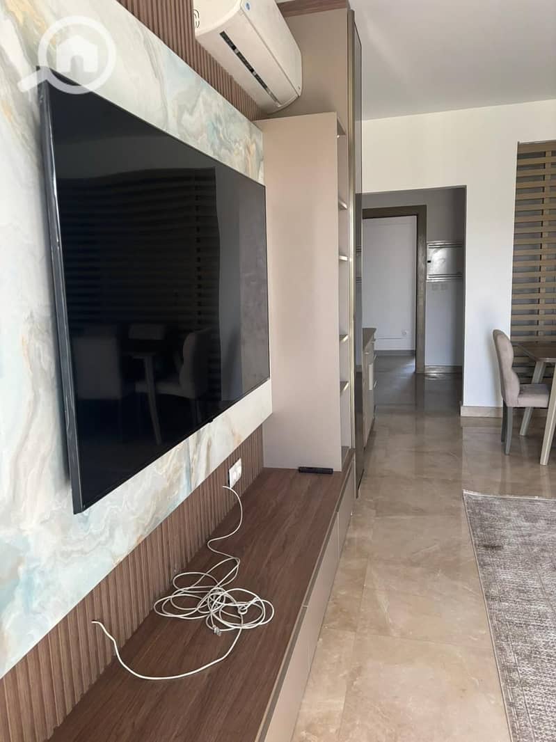 3 ca58234e-4ec9-4bf6-9d74-111f94a5f7b2. jpg