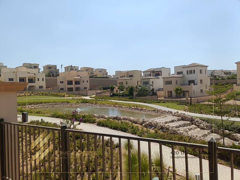 12 f06f3a85-6df2-4bae-b7d8-38665f75bde7. jpg