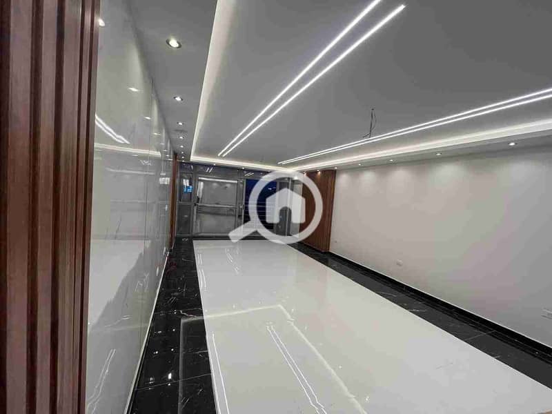 1000477994. jpg 1000477994. jpg