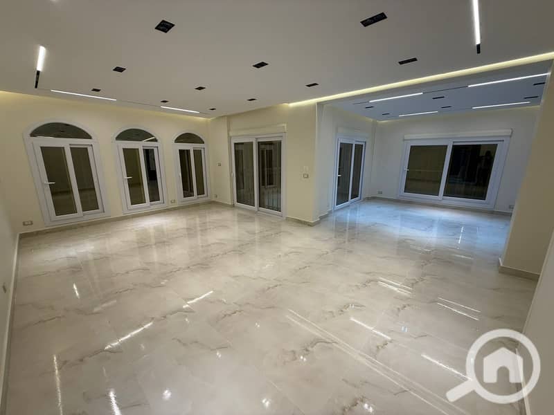 3 74d0877c-ae76-4837-a272-e4953b4052fe. jpeg