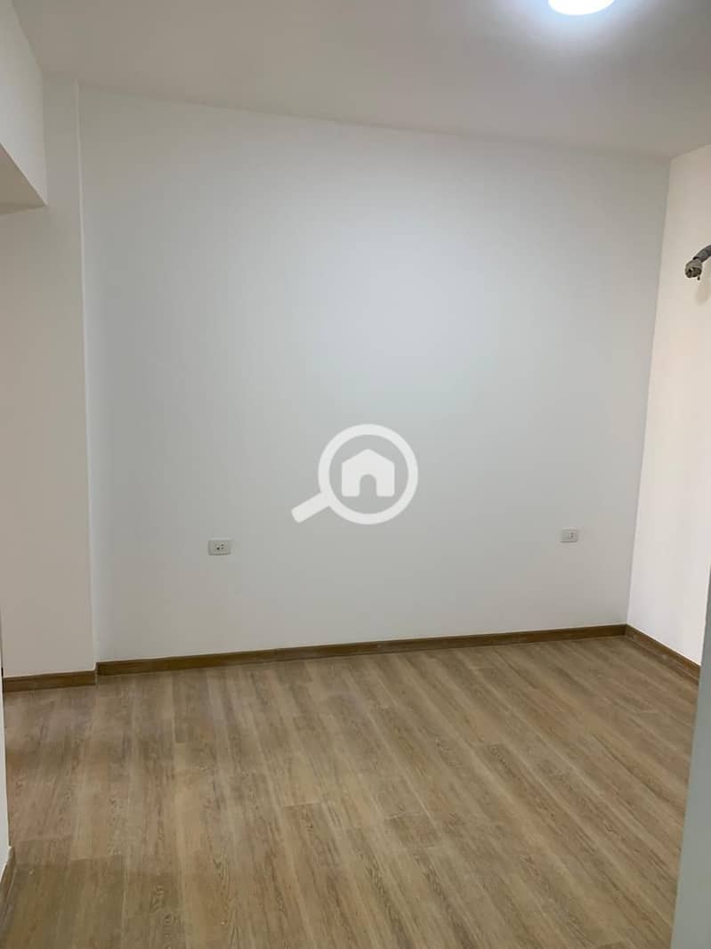 3 WhatsApp Image 2025-11-06 at 11.33. 17 AM. jpeg