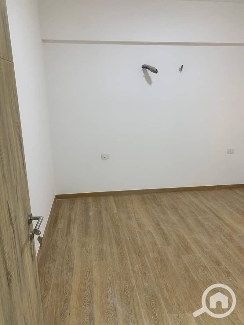 5 WhatsApp Image 2025-11-06 at 11.33. 16 AM (2). jpeg