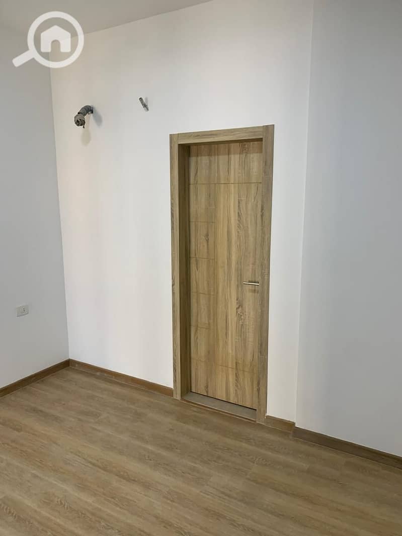 7 WhatsApp Image 2025-11-06 at 11.33. 17 AM (2). jpeg