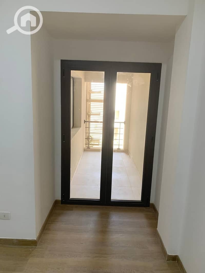 12 WhatsApp Image 2025-11-06 at 11.33. 17 AM (1). jpeg