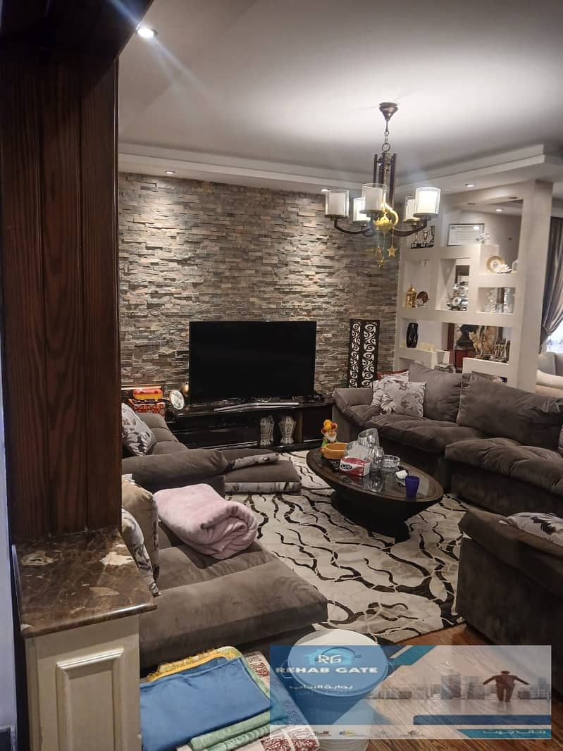 2 ca96a684-b794-48e0-99ec-dd83d89193a6. jpg