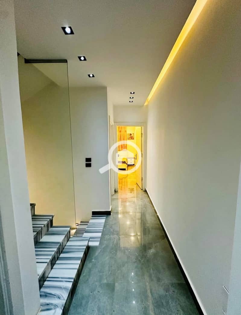 51 2025_07_08_12_53_IMG_2208. JPG