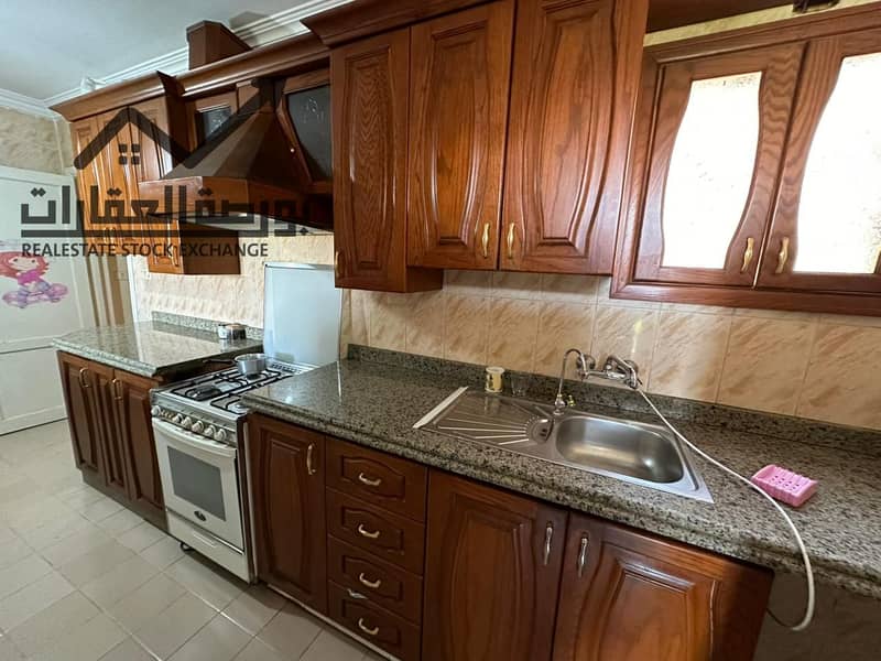 9 f0ba5aaa-28d4-4b8d-9500-e9b82532ac9c. jpg