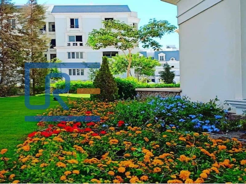 9 Life-in-mountain-view-hyde-park. jpg