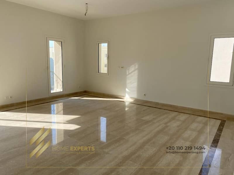 13 32b3795a-a6c5-4a45-82a9-17b3d1621de6. jpg