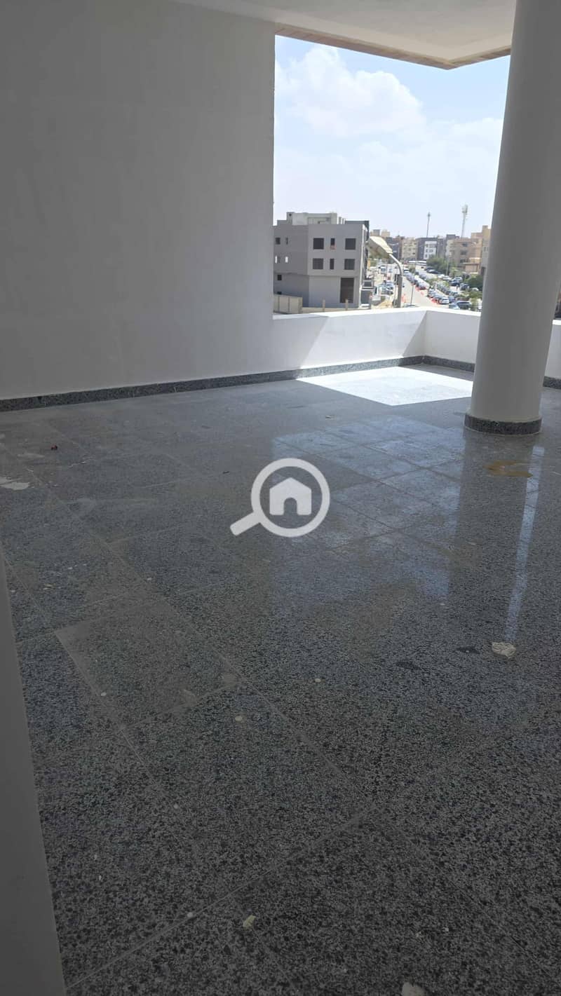 6 55733316-166f-451b-9469-b65064c635c0. jpeg