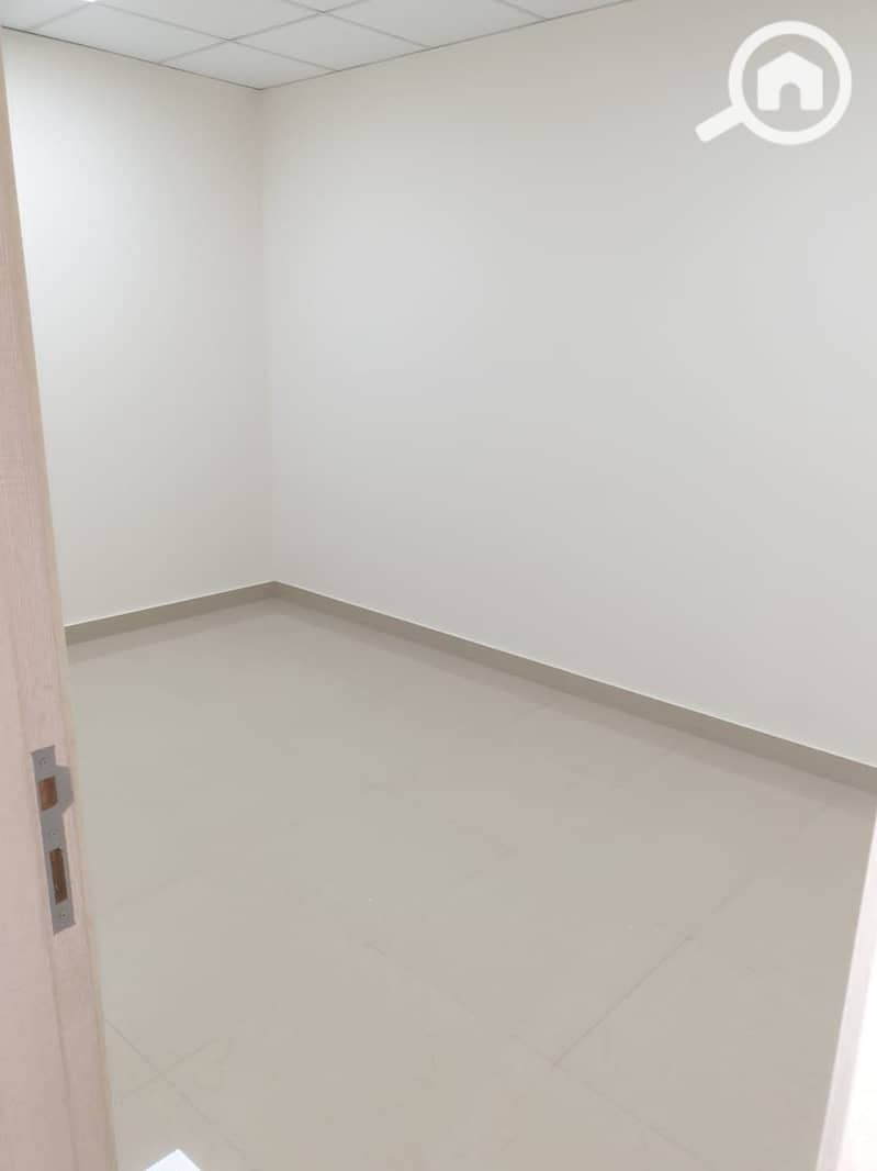 3 WhatsApp Image 2025-11-05 at 3.18. 00 PM. jpeg