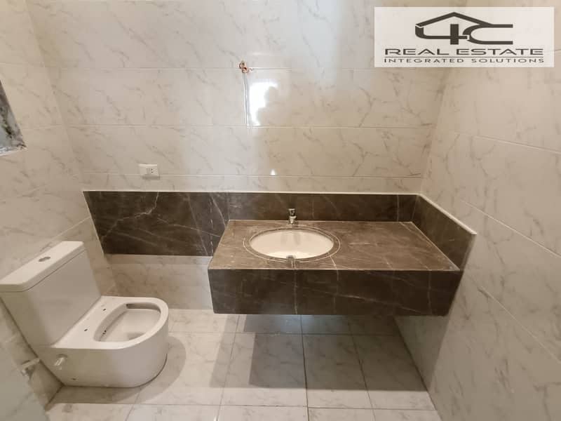 9 WhatsApp Image 2025-11-06 at 1.09. 00 AM. jpeg