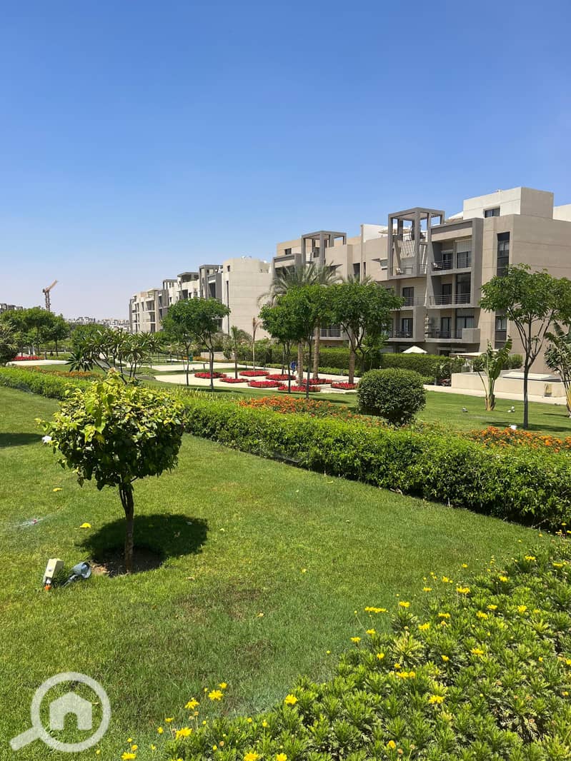 7 e684f1e9-d9a9-4e1f-8373-3747a1e49bf0. jpg