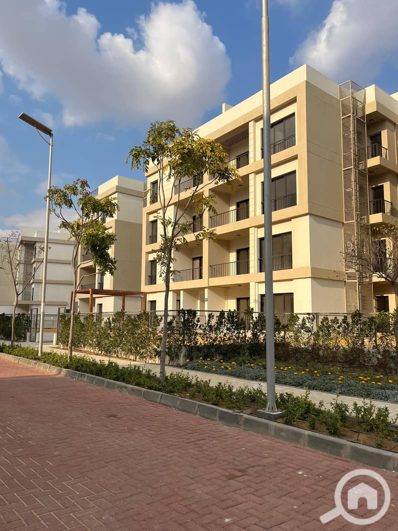 5 661a700f-a524-4f12-a6ac-e52b6a9ba81b. jpg