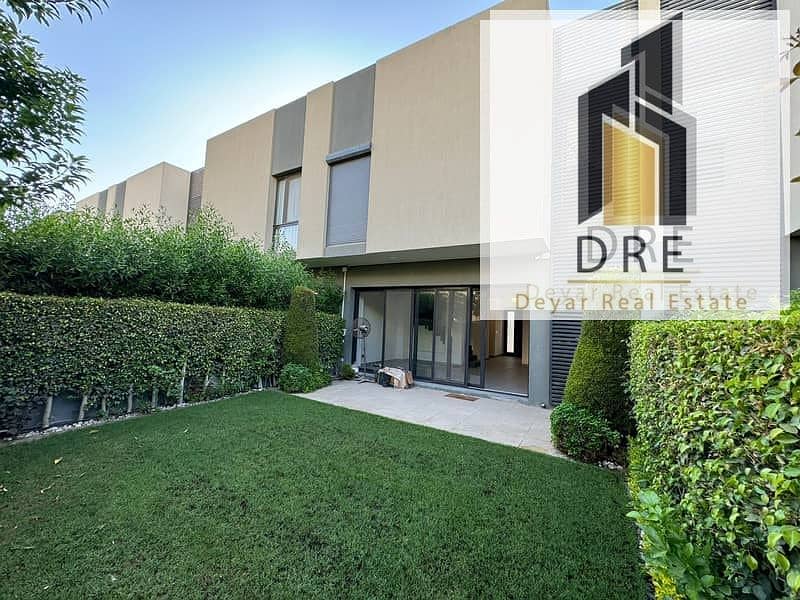 2 32143525-800x600. jpeg