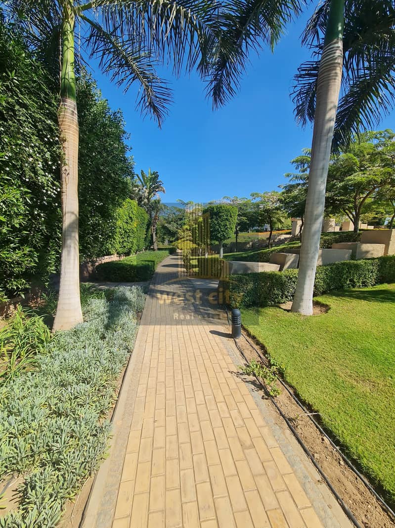 14 20251026_130306. jpg