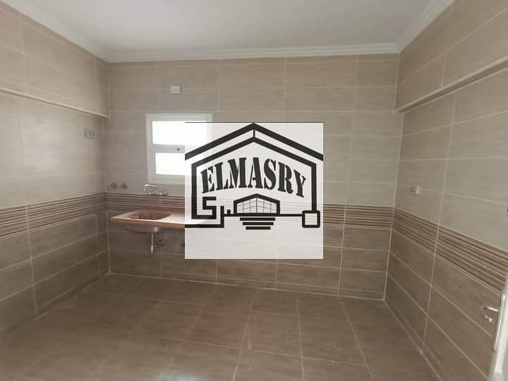 8 f276d421-620c-4b87-a4cb-c17b9b521133 (1). jpg