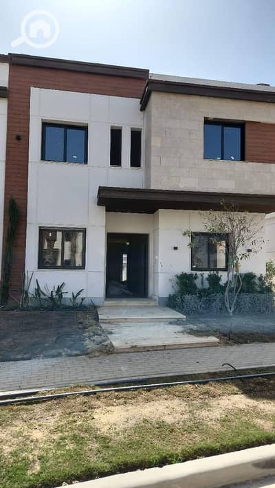 توين هاوس 6 غرف نوم للبيع في القاهرة الجديدة، القاهرة - 1. jpg