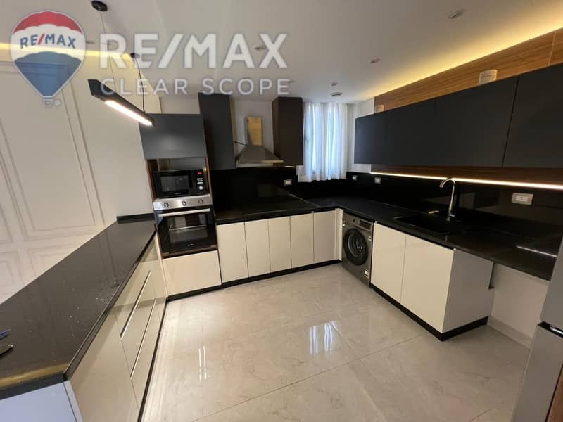 2 05bf3cf3-2410-4a4c-805d-5f58d9d2fb7f. jpg