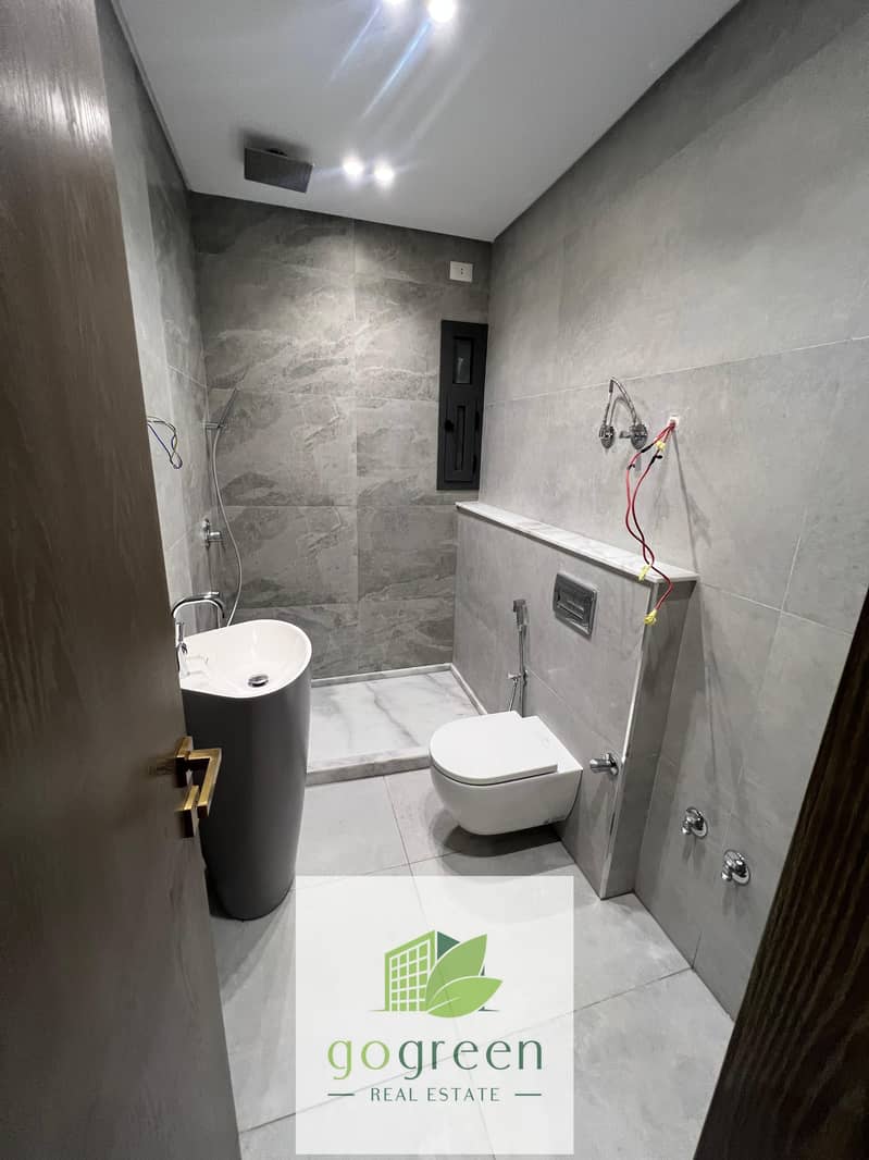 18 WhatsApp Image 2025-10-29 at 1.52. 57 PM (3). jpeg