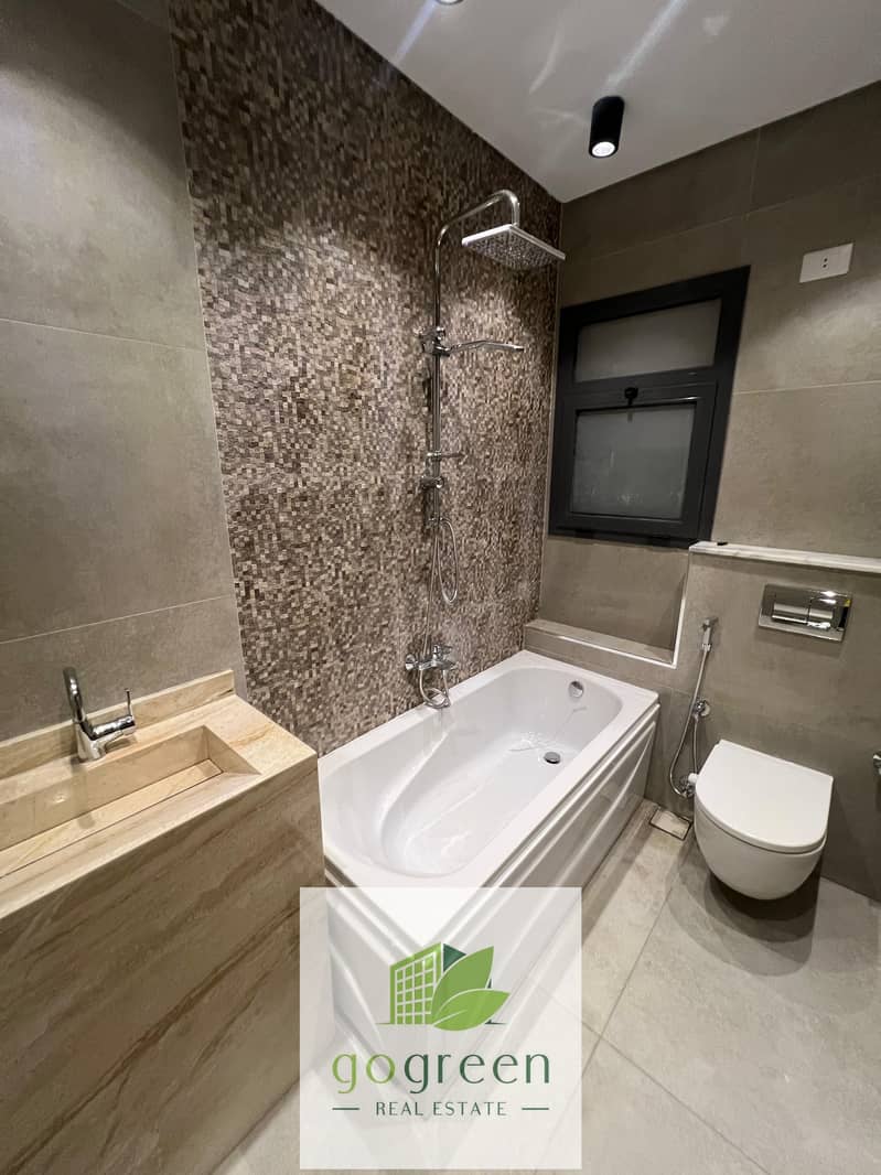 22 WhatsApp Image 2025-10-29 at 1.52. 58 PM (2). jpeg