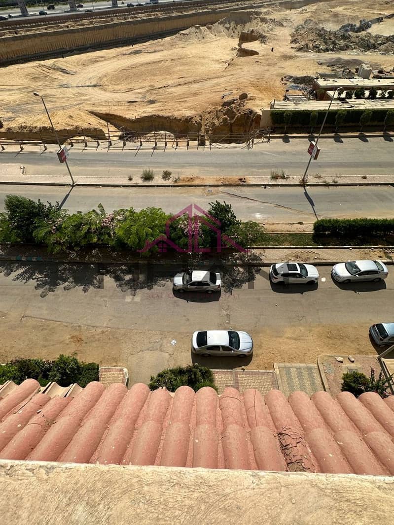 6 photo_5787297951683120345_y. jpg