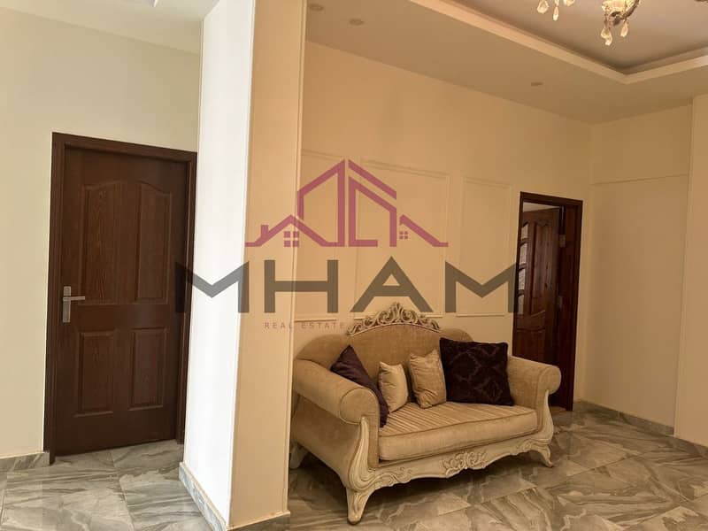 10 photo_5787297951683120349_y (1). jpg