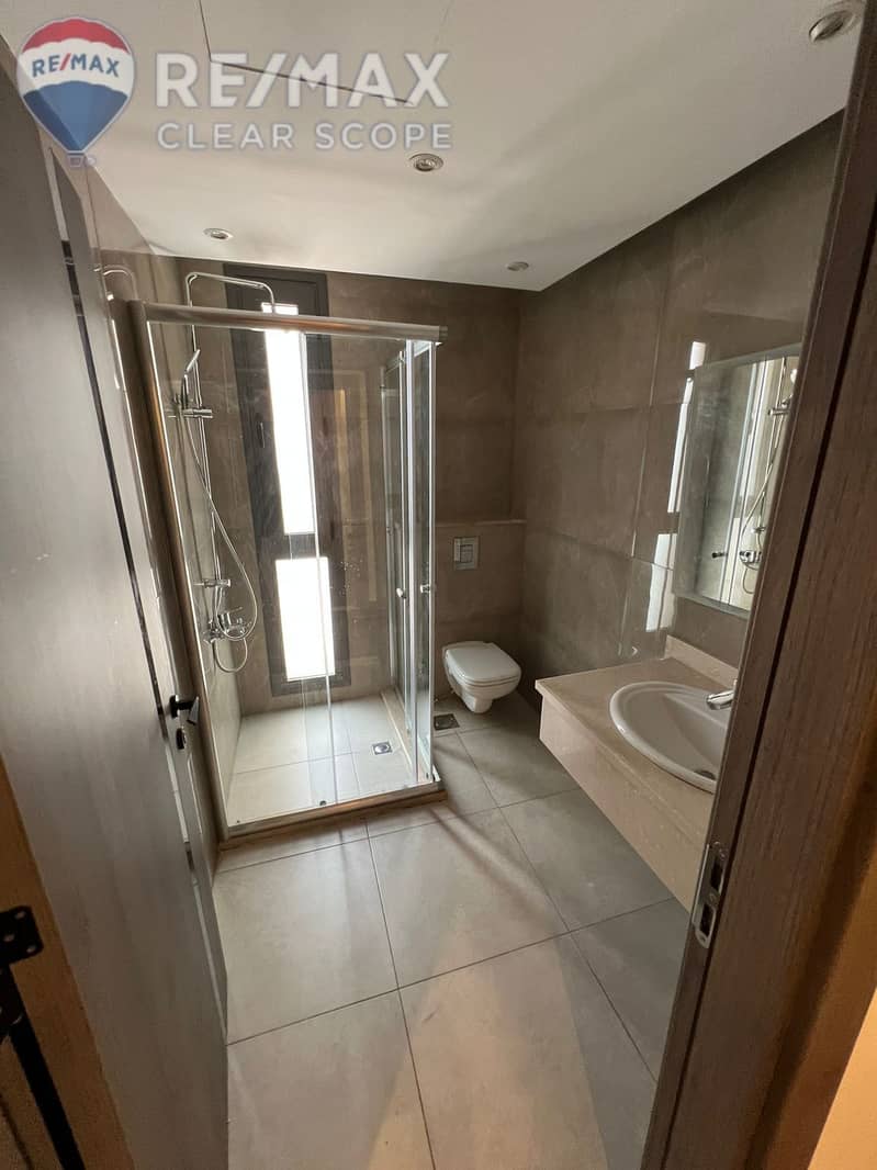 3 1f558864-a480-4250-a8ce-ab38e2208af0. jpg